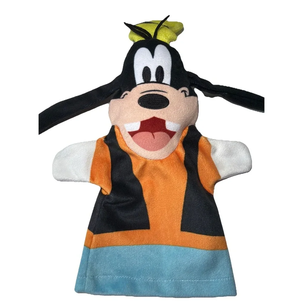 Melissa & Doug Disney Soft Hand Puppet Goofy